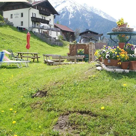 Bichlhof Apartment *